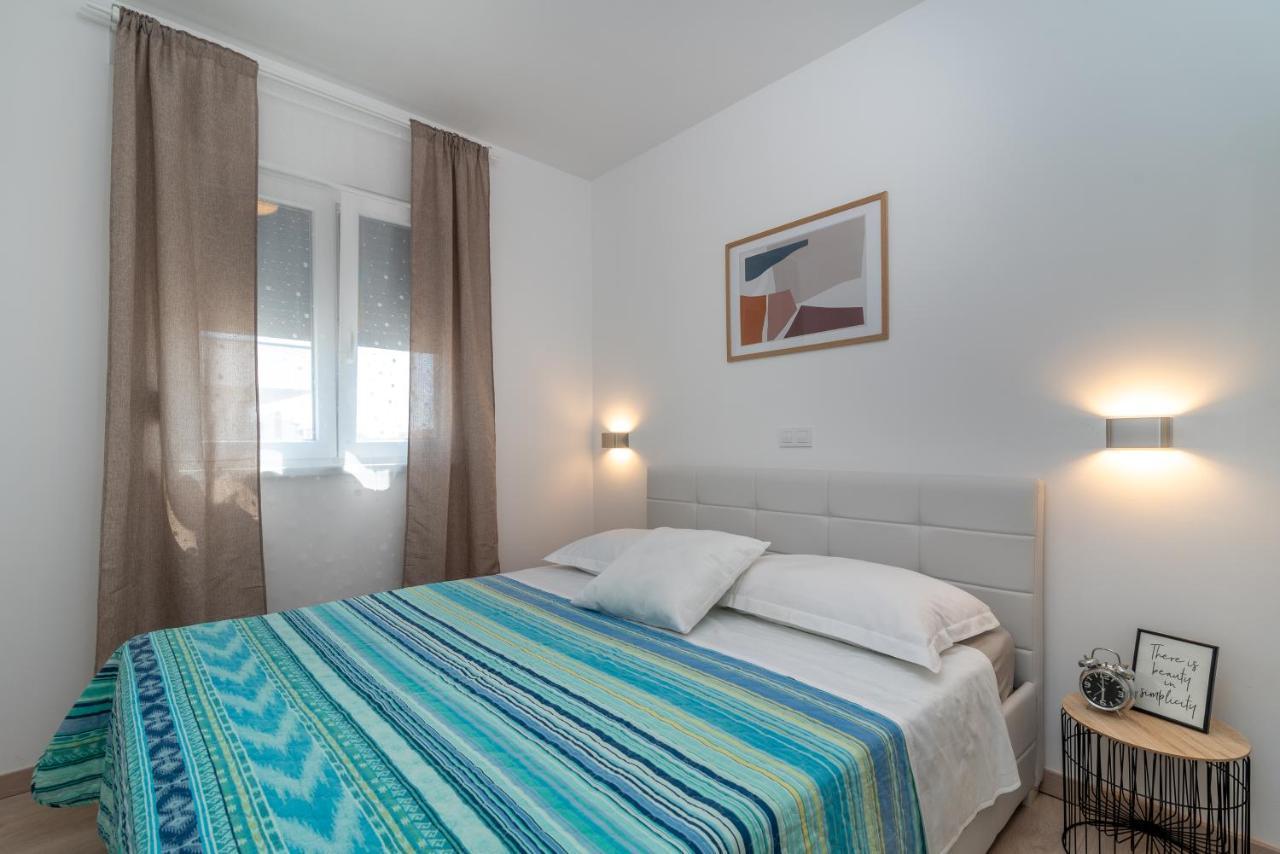 트로기르 Apartman Lotos 아파트 외부 사진
